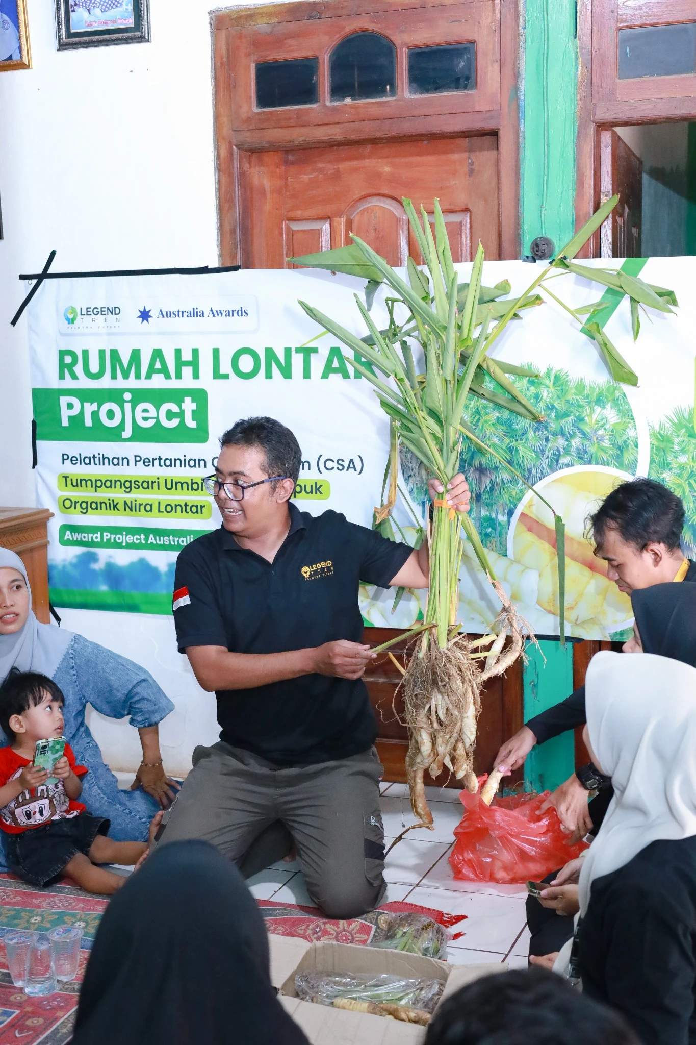Community training on root crops and organic fertilizer