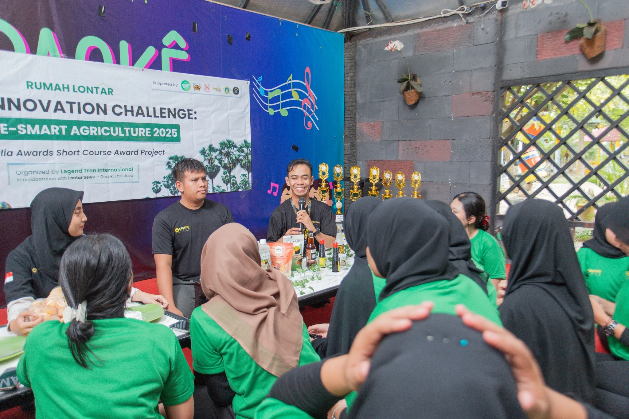 Youth innovation workshop and discussion session